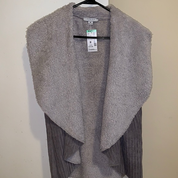 Papaya Faux Fur Suede Vest - Picture 1 of 3